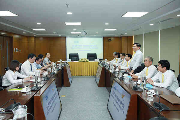 Cục Tin học hóa và VietnamPost hợp tác đưa chuyển đổi số vào thực tiễn