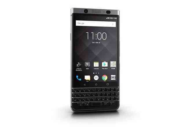 Cùng nhìn lại những chiếc điện thoại BlackBerry tốt nhất đã thay đổi cả thế giới - Ảnh 28. Cùng nhìn lại những chiếc điện thoại BlackBerry tốt nhất đã thay đổi cả thế giới - Ảnh 28.