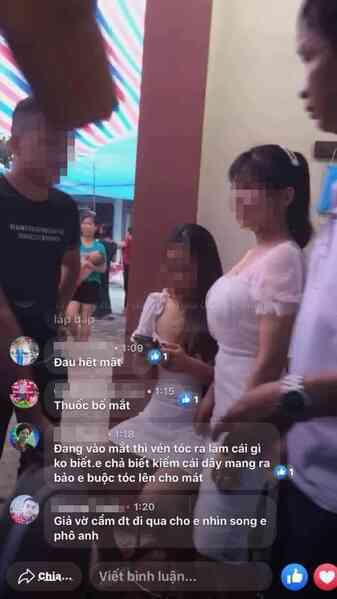 bắt khách quỳ gối xin lỗi để livestream ảnh 2 bat khach quy goi xin loi de livestream anh 2