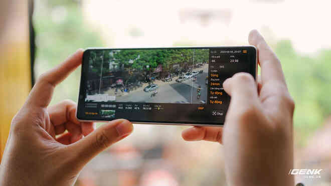 Sony bất ngờ bán Xperia 1 Mark II và Xperia 10 Mark II tại VN, giá từ 10 triệu đồng - Ảnh 2. Sony bất ngờ bán Xperia 1 Mark II và Xperia 10 Mark II tại VN, giá từ 10 triệu đồng - Ảnh 2.