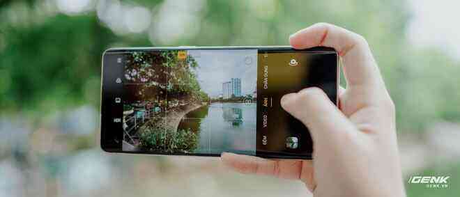 Trải nghiệm OPPO Reno4 Pro: Quá nhanh liệu có quá nguy hiểm? - Ảnh 18. Trải nghiệm OPPO Reno4 Pro: Quá nhanh liệu có quá nguy hiểm? - Ảnh 18.
