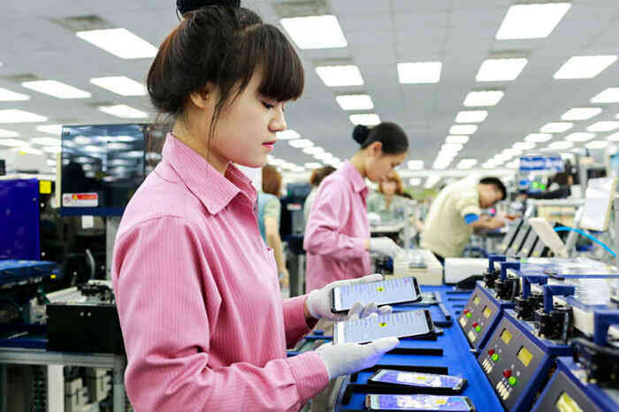 Xuất khẩu điện thoại 