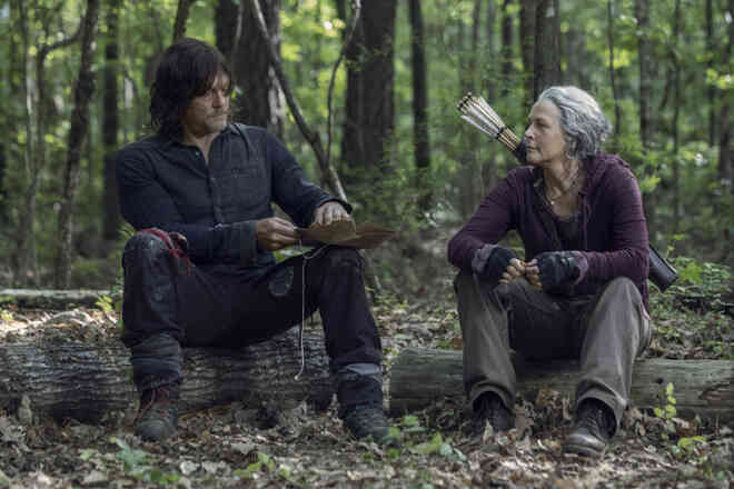 The Walking Dead sẽ chính thức kết thúc sau 1 mùa phim nữa, nhưng vũ trụ Xác Sống thì chưa có dấu hiệu dừng lại - Ảnh 2. The Walking Dead sẽ chính thức kết thúc sau 1 mùa phim nữa, nhưng vũ trụ Xác Sống thì chưa có dấu hiệu dừng lại - Ảnh 2.
