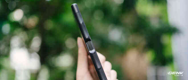 Từng có giá ngàn đô, smartphone siêu quay phim về VN với giá chưa đến 6 triệu đồng - Ảnh 7. Từng có giá ngàn đô, smartphone siêu quay phim về VN với giá chưa đến 6 triệu đồng - Ảnh 7.