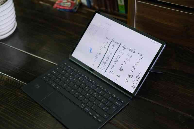 Trải nghiệm nhanh Tab S7 Plus: Có thể thay thế được laptop