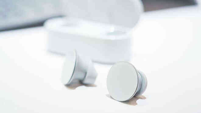 AirPods, Galaxy Buds Live, Xperia Ear và sự cố hy hữu của OnePlus: Sự khác biệt luôn nằm ở đẳng cấp - Ảnh 5.