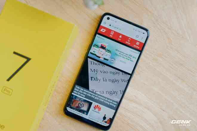 Mở hộp Realme 7 Pro: Smartphone có sạc nhanh nhất phân khúc tầm trung - Ảnh 7. Mở hộp Realme 7 Pro: Smartphone có sạc nhanh nhất phân khúc tầm trung - Ảnh 7.