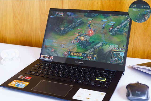 Đánh giá Asus Vivobook Flip 14 TM420: chiếc laptop góp phần thay đổi cách truyền đạt của giới trẻ - Ảnh 7. Đánh giá Asus Vivobook Flip 14 TM420: chiếc laptop góp phần thay đổi cách truyền đạt của giới trẻ - Ảnh 7.