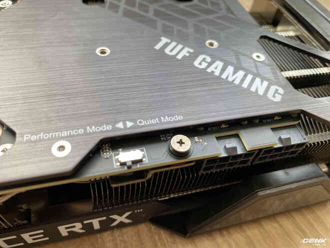 Đánh giá nhanh ASUS TUF Gaming RTX 3080 OC: mạnh, mát, giá hợp lý, hướng tới chơi game 4K - Ảnh 8. Đánh giá nhanh ASUS TUF Gaming RTX 3080 OC: mạnh, mát, giá hợp lý, hướng tới chơi game 4K - Ảnh 8.
