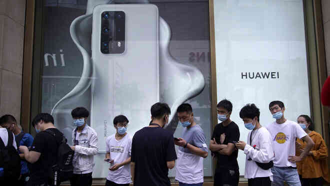 Ở tình cảnh khốn khổ như hiện nay, có lẽ Huawei nên chủ động sớm từ bỏ thị trường smartphone - Ảnh 2. Ở tình cảnh khốn khổ như hiện nay, có lẽ Huawei nên chủ động sớm từ bỏ thị trường smartphone - Ảnh 2.