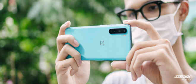 Đánh giá OnePlus Nord: Không nổi bật, nhưng tốt toàn diện - Ảnh 12. Đánh giá OnePlus Nord: Không nổi bật, nhưng tốt toàn diện - Ảnh 12.