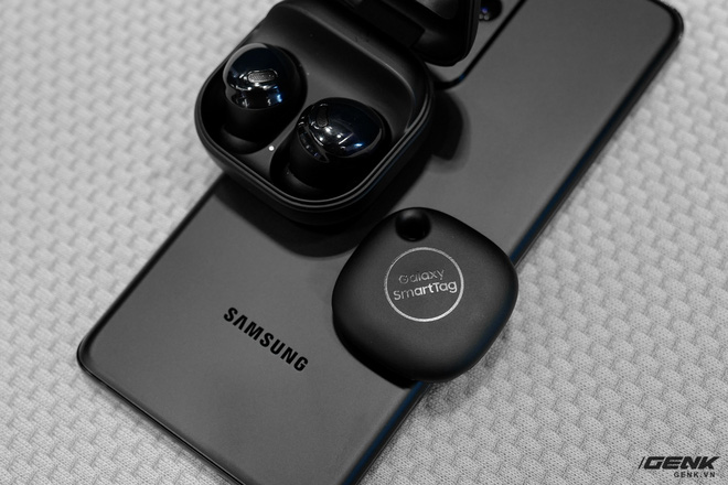 SmartTag, phần cứng mới tinh của Samsung dành cho hội não cá vàng - Ảnh 2.