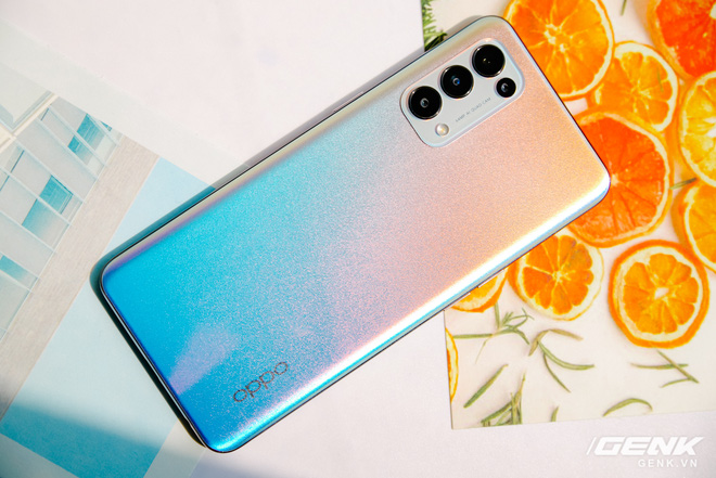 Đánh giá Realme X7 Pro: Smartphone tốt nhất phân khúc giá 8 triệu, nhưng...? - Ảnh 21. Đánh giá Realme X7 Pro: Smartphone tốt nhất phân khúc giá 8 triệu, nhưng...? - Ảnh 21.