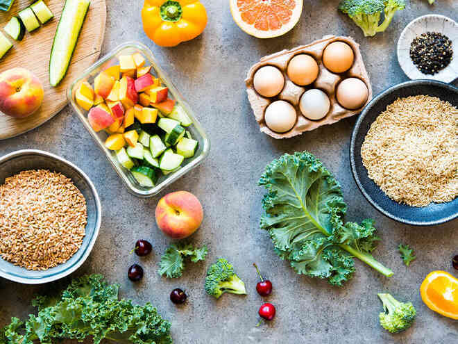Thực phẩm tự nhiên, chế biến và siêu chế biến là gì: Làm sao để nhận biết chúng và ăn uống lành mạnh hơn? - Ảnh 2.