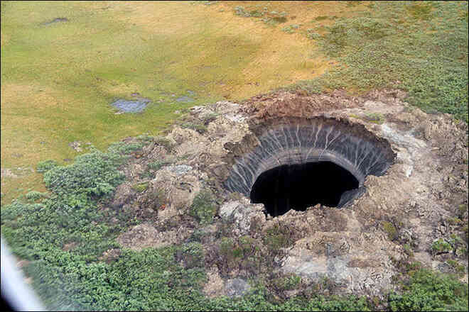Hàng chục chiếc hố hình phễu khổng lồ được phát hiện ở Siberia, chúng đến từ đâu? - Ảnh 3.