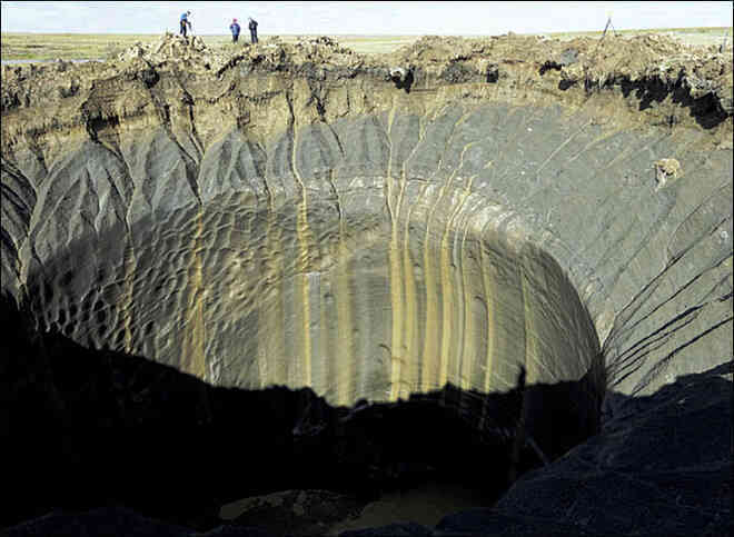 Hàng chục chiếc hố hình phễu khổng lồ được phát hiện ở Siberia, chúng đến từ đâu? - Ảnh 4.
