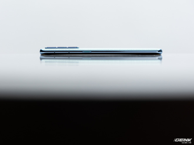 Mở hộp OPPO Reno6 Pro chính hãng: Không còn thiết kế viền vuông, camera và hiệu năng được nâng cấp nhưng giá đắt gấp rưỡi Reno6 - Ảnh 5. Mở hộp OPPO Reno6 Pro chính hãng: Không còn thiết kế viền vuông, camera và hiệu năng được nâng cấp nhưng giá đắt gấp rưỡi Reno6 - Ảnh 5.