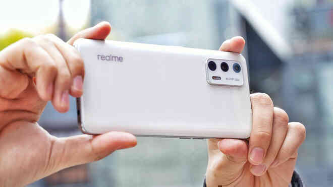 realme GT Neo2T ra mắt: Phiên bản rút gọn của GT Neo2 nhưng dùng chip Dimensity 1200, vẫn có màn hình AMOLED 120Hz và sạc nhanh 65W, giá chỉ từ 7 triệu - Ảnh 3.