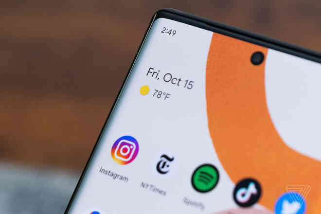 Google Pixel 6 và Pixel 6 Pro ra mắt: Chip Google Tensor, camera nâng cấp mạnh, dung lượng pin lớn, giá từ 599 USD - Ảnh 3. Google Pixel 6 và Pixel 6 Pro ra mắt: Chip Google Tensor, camera nâng cấp mạnh, dung lượng pin lớn, giá từ 599 USD - Ảnh 3.