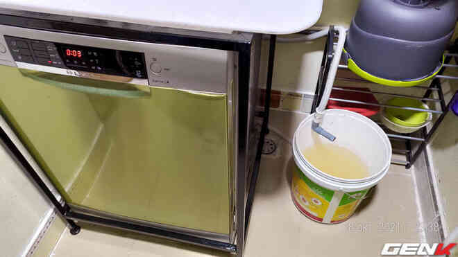 Đo thực tế tiền điện, tiền nước của máy rửa bát trong 1 lần rửa: Hết tận hơn 1 nghìn VNĐ - Ảnh 14. Đo thực tế tiền điện, tiền nước của máy rửa bát trong 1 lần rửa: Hết tận hơn 1 nghìn VNĐ - Ảnh 14.