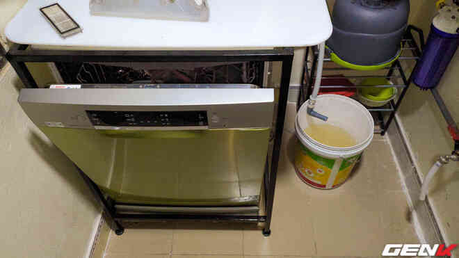 Đo thực tế tiền điện, tiền nước của máy rửa bát trong 1 lần rửa: Hết tận hơn 1 nghìn VNĐ - Ảnh 19. Đo thực tế tiền điện, tiền nước của máy rửa bát trong 1 lần rửa: Hết tận hơn 1 nghìn VNĐ - Ảnh 19.