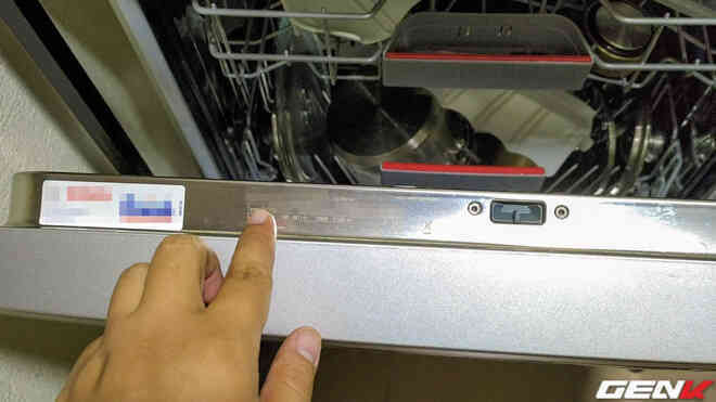 Đo thực tế tiền điện, tiền nước của máy rửa bát trong 1 lần rửa: Hết tận hơn 1 nghìn VNĐ - Ảnh 3. Đo thực tế tiền điện, tiền nước của máy rửa bát trong 1 lần rửa: Hết tận hơn 1 nghìn VNĐ - Ảnh 3.