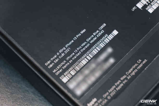 Mở hộp iPhone 13 Pro Max chính hãng đang cháy hàng tại Việt Nam - Ảnh 2.