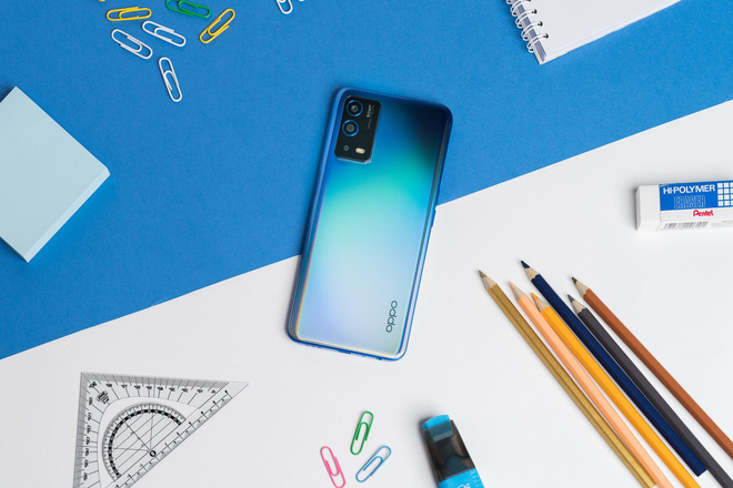 OPPO ra mắt A55 tại Việt Nam: Smartphone tầm trung với camera 50MP, pin lớn 5000mAh và thiết kế bóng bẩy - Ảnh 2. OPPO ra mắt A55 tại Việt Nam: Smartphone tầm trung với camera 50MP, pin lớn 5000mAh và thiết kế bóng bẩy - Ảnh 2.