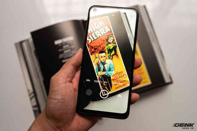 Trên tay OPPO A55 vừa ra mắt tại VN: Smartphone giá rẻ chỉ 4.9 triệu đồng nhưng có pin 5000mAh, camera 50MP, chống nước IPX4 - Ảnh 10. Trên tay OPPO A55 vừa ra mắt tại VN: Smartphone giá rẻ chỉ 4.9 triệu đồng nhưng có pin 5000mAh, camera 50MP, chống nước IPX4 - Ảnh 10.