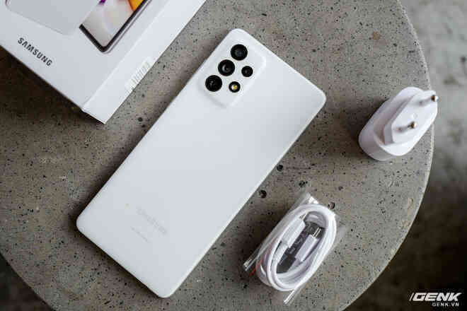 Bphone mới sẽ có tên gọi giống Samsung, Oppo: BKAV đã sẵn sàng cạnh tranh với các ông lớn? - Ảnh 2. Bphone mới sẽ có tên gọi giống Samsung, Oppo: BKAV đã sẵn sàng cạnh tranh với các ông lớn? - Ảnh 2.