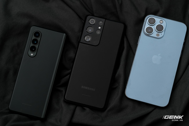 Ra đường chụp ảnh với iPhone 13 Pro Max, Galaxy Z Fold3 và Galaxy S21 Ultra: smartphone đắt nhất sẽ chụp đẹp nhất?