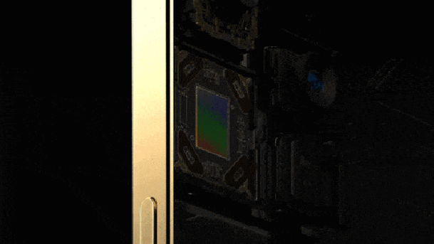 Tại sao iPhone 13 lại có camera đặt chéo? Có phải Apple làm vậy chỉ để cho khác iPhone 12 hay không? - Ảnh 3. Tại sao iPhone 13 lại có camera đặt chéo? Có phải Apple làm vậy chỉ để cho khác iPhone 12 hay không? - Ảnh 3.
