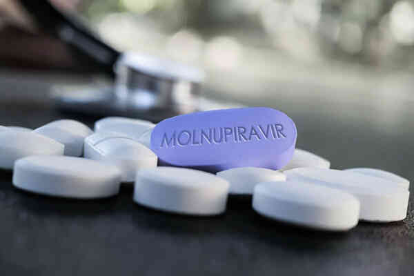 Thuốc COVID-19 Molnupiravir đặt theo tên cây búa Mjölnir của Thor mạnh cỡ nào?