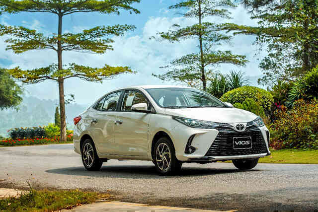 Toyota tung gói ưu đãi bán hàng và dịch vụ hấp dẫn, tri ân khách hàng trong tháng 10