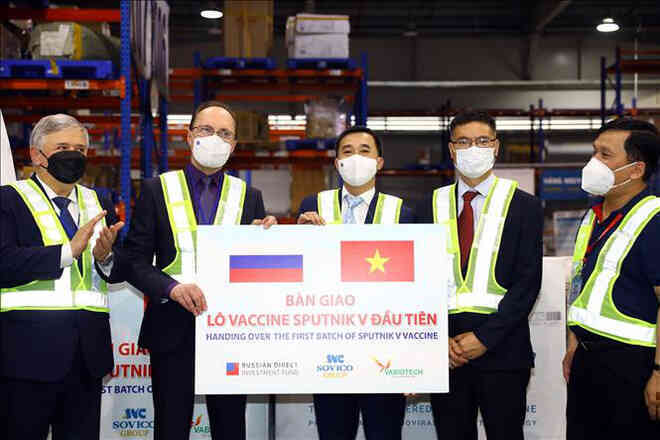 Ngoại giao vắc xin và con đường đưa Việt Nam trở thành trung tâm sản xuất vắc xin - Ảnh 3. Ngoại giao vắc xin và con đường đưa Việt Nam trở thành trung tâm sản xuất vắc xin - Ảnh 3.