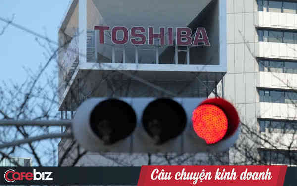 Sự sụp đổ của Toshiba: Từ gã khổng lồ điện tử hàng đầu nước Nhật, phải rời bỏ thị trường laptop và bán mình cho hàng loạt đối thủ