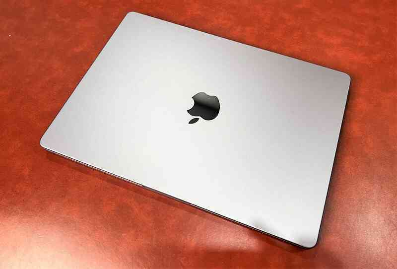 MacBook Pro 2021 về Việt Nam, giá 120 triệu đồng cho bản 16 inch - Ảnh 1.