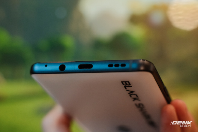 Trên tay Black Shark 4S: Nâng cấp nhỏ không đáng mua, giá 10.9 triệu đồng - Ảnh 18. Trên tay Black Shark 4S: Nâng cấp nhỏ không đáng mua, giá 10.9 triệu đồng - Ảnh 18.