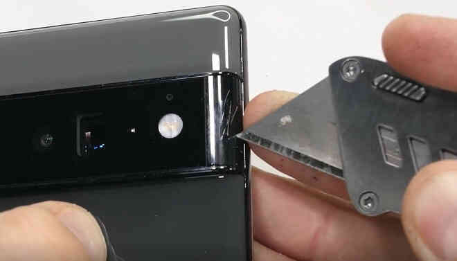Tra tấn Pixel 6 Pro: Độ bền khá ấn tượng, không dễ xước, khó bẻ cong - Ảnh 4. Tra tấn Pixel 6 Pro: Độ bền khá ấn tượng, không dễ xước, khó bẻ cong - Ảnh 4.