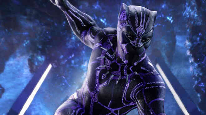 YouTuber chế đôi giày cách âm của Black Panther với khả năng tự động xỏ vào chân người dùng
