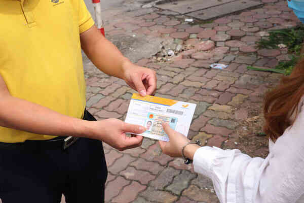 Hà Nội triển khai các tổ lưu động nhận hồ sơ cấp Căn cước công dân gắn chip