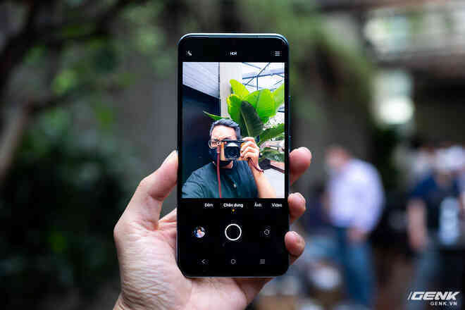 vivo V23e chính thức ra mắt: Thiết kế mỏng nhẹ, có camera selfie 50MP chụp chân dung Bokeh Flare, sạc nhanh 44W, giá 8.5 triệu đồng - Ảnh 10. vivo V23e chính thức ra mắt: Thiết kế mỏng nhẹ, có camera selfie 50MP chụp chân dung Bokeh Flare, sạc nhanh 44W, giá 8.5 triệu đồng - Ảnh 10.
