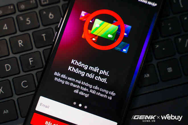 Review gói xem Netflix miễn phí: Cách hay để người Việt bỏ xem phim lậu và “cần câu” để hút khách mua gói cước - Ảnh 3. Review gói xem Netflix miễn phí: Cách hay để người Việt bỏ xem phim lậu và “cần câu” để hút khách mua gói cước - Ảnh 3.