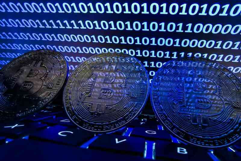 Các sàn coin phi tập trung mất hơn 10 tỷ USD
