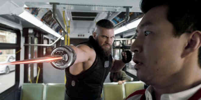 Có gì hay sau cảnh quay xẻ đôi xe bus trong Shang-Chi: Cái chất Marvel hiếm hoi trong 1 bom tấn mang đậm phong cách võ thuật Trung Hoa