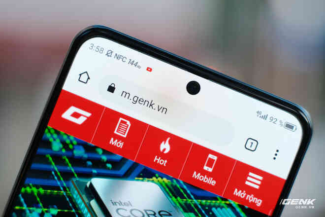 Trên tay Red Magic 6R: Đã có bản chính hãng, Snapdragon 888 chiến game mượt nhưng giao diện chưa hoàn chỉnh, giá từ 15.5 triệu đồng - Ảnh 10. Trên tay Red Magic 6R: Đã có bản chính hãng, Snapdragon 888 chiến game mượt nhưng giao diện chưa hoàn chỉnh, giá từ 15.5 triệu đồng - Ảnh 10.