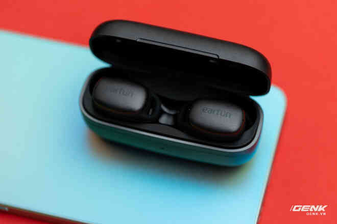Đánh giá tai nghe EarFun Free Pro 2: Chống ồn chủ động nhét trong thiết kế siêu nhỏ - Ảnh 14. Đánh giá tai nghe EarFun Free Pro 2: Chống ồn chủ động nhét trong thiết kế siêu nhỏ - Ảnh 14.