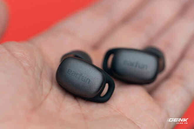 Đánh giá tai nghe EarFun Free Pro 2: Chống ồn chủ động nhét trong thiết kế siêu nhỏ - Ảnh 9. Đánh giá tai nghe EarFun Free Pro 2: Chống ồn chủ động nhét trong thiết kế siêu nhỏ - Ảnh 9.