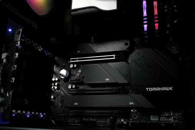 MSI MAG Z690 Tomahawk DDR4 Wifi – nổi bật trong dòng sản phẩm cùng phân khúc