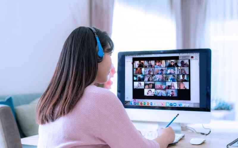 Nhiều trường Đại học đã kết nối hàng chục nghìn sinh viên với hệ thống học trực tuyến mới thế nào?
